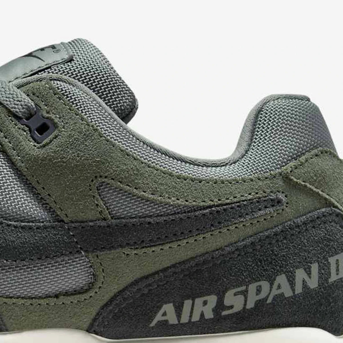 Uradni originalni Nike Air Span II moški lahki športni copati z oblazinjenim podplatom BQ6052-300