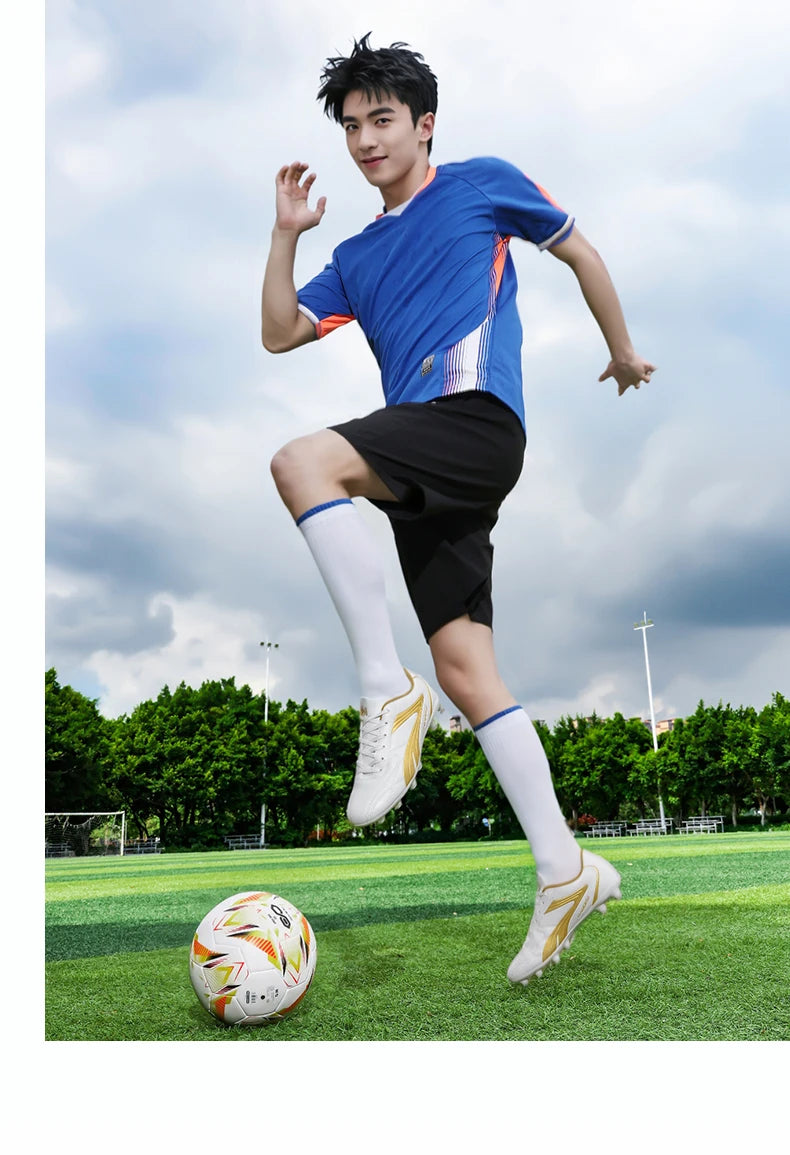 Novas sapatilhas de futebol profissional para homem, sapatilhas de futebol para adulto, futsal indoor, ultraleves, antiderrapantes, desportivas, resistentes ao desgaste, botas de futebol