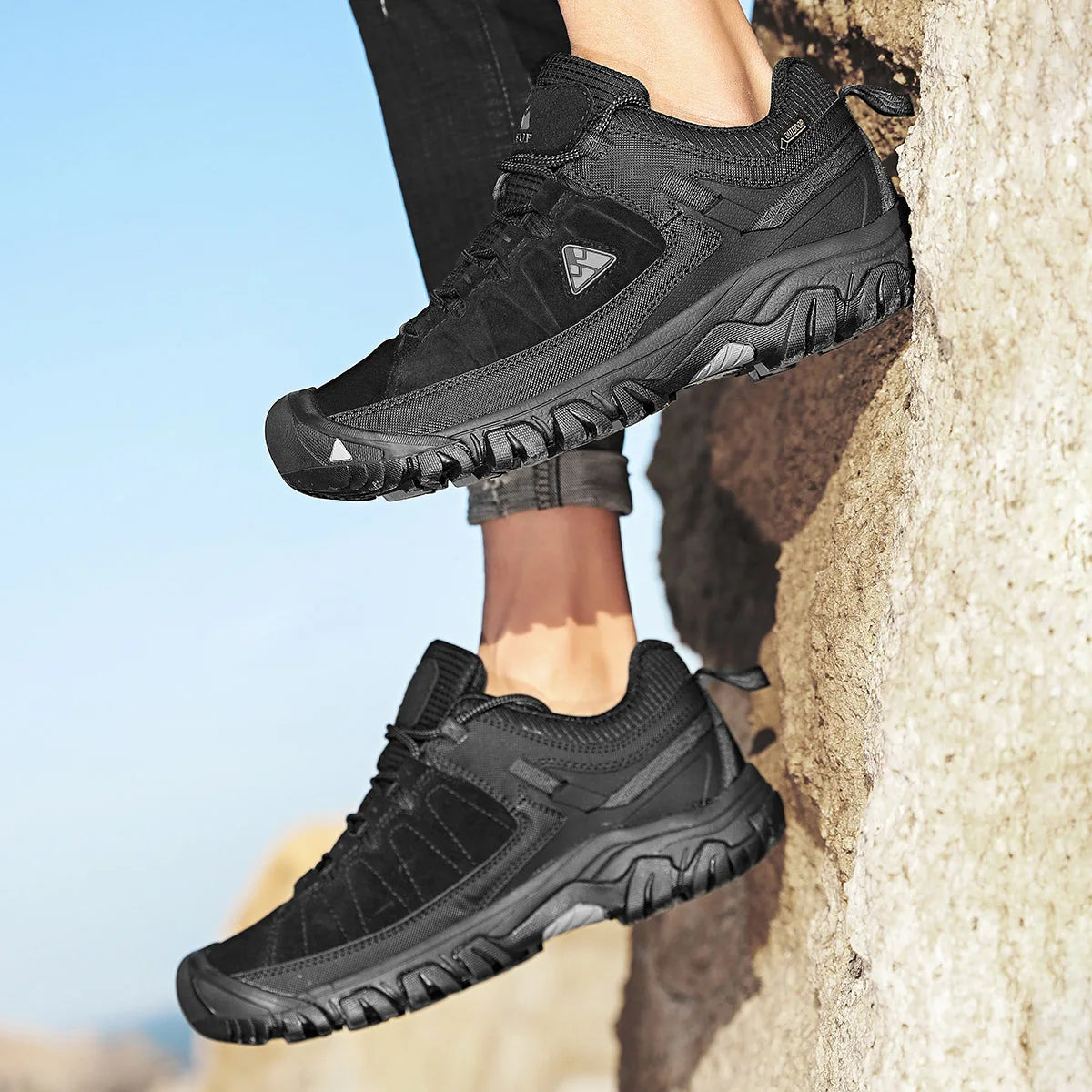 HIKEUP New High Quality Men Hiking Shoes Durable Leather Climbing Shoes Outdoor Walking Sneakers Rubber Sole Factory Outlet
