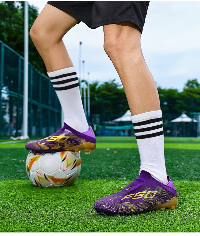 New Men Football Boots Non-Slip Boys Soccer Shoes Grass Cleats High-quality Match Sneakers Hot-selling Outdoor High-top Light