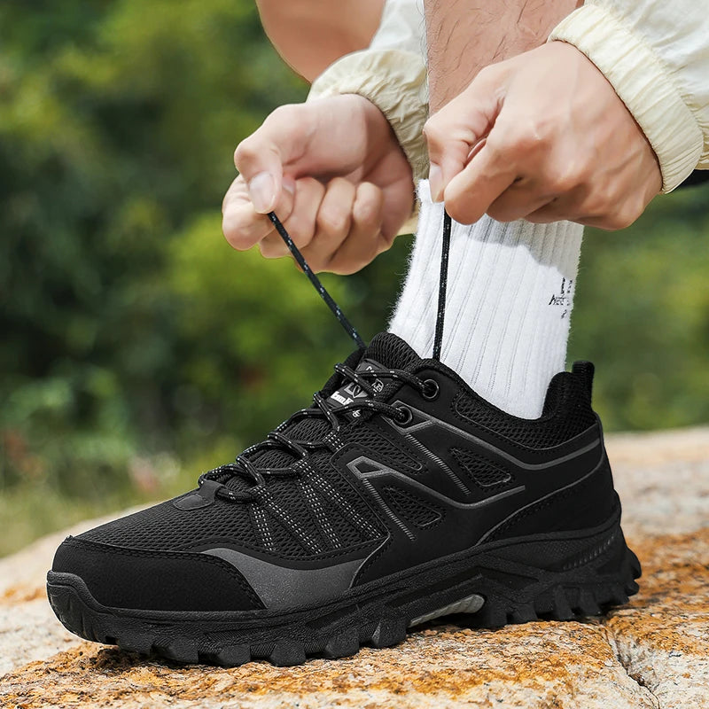 New Large Outdoor Mountaineering Shoes Men Spring and Autumn Mesh Breathable Sneaker Outdoor Travel Hiking Non slip Shoes