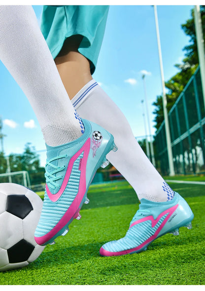 Men Football Boots Society Professional Original Resistant Casual Male Ultralight Outdoor Soccer Shoes Non Slip Football Shoes