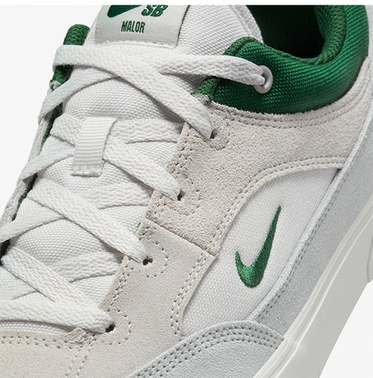 Baskets de sport Nike Authentic SB Malor pour homme, basses, à lacets, résistantes à l'usure FV6064-100