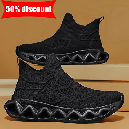 Men Sports Shoes Ultralight Fashion Slip on Daily Walking Outdoor Jogging Shoes Breathable Mesh Comfortable Casual Shoes for Men