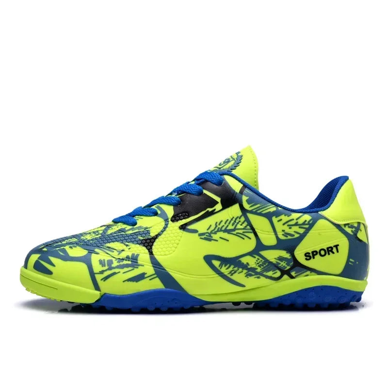 New Men Kids Soccer Shoes Cleats Ultralight Football Boots Boys Non-Slip Grass Adult Professional Training Shoes Drop Shipping