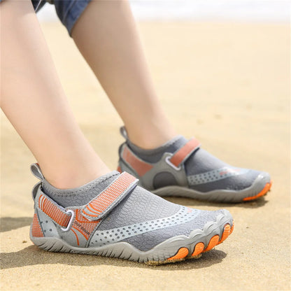 Kids Aqua Shoes Summer Beach Five Fingers Barefoot Water Shoes Swimming Lightweightl Non-slip Seaside River Children Sneakers