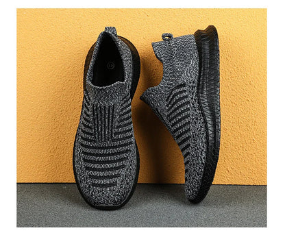 Buty męskie Oddychające męskie trampki Wygodne buty do biegania Tenisowe buty outdoorowe Buty wsuwane do chodzenia Buty do joggingu typu skarpeta