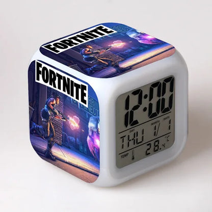 Despertador Fortnite Cute Fashion Cartoon Personalizado Criativo Kawaii Minimalista LED, Presente de Aniversário para Amigos