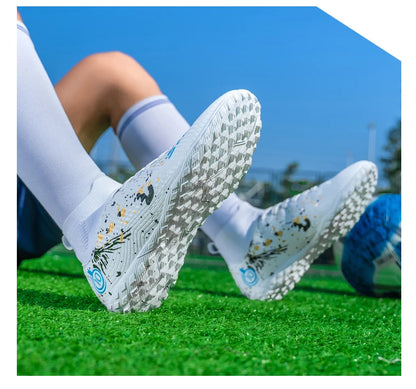 New Men Professional Soccer Shoes Non-slip Football Boots Unisex Breathable Futsal Sports New Cleats Drop Shipping Ultralight