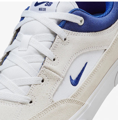 Baskets de sport Nike Authentic SB Malor pour homme, basses, à lacets, résistantes à l'usure FV6064-100