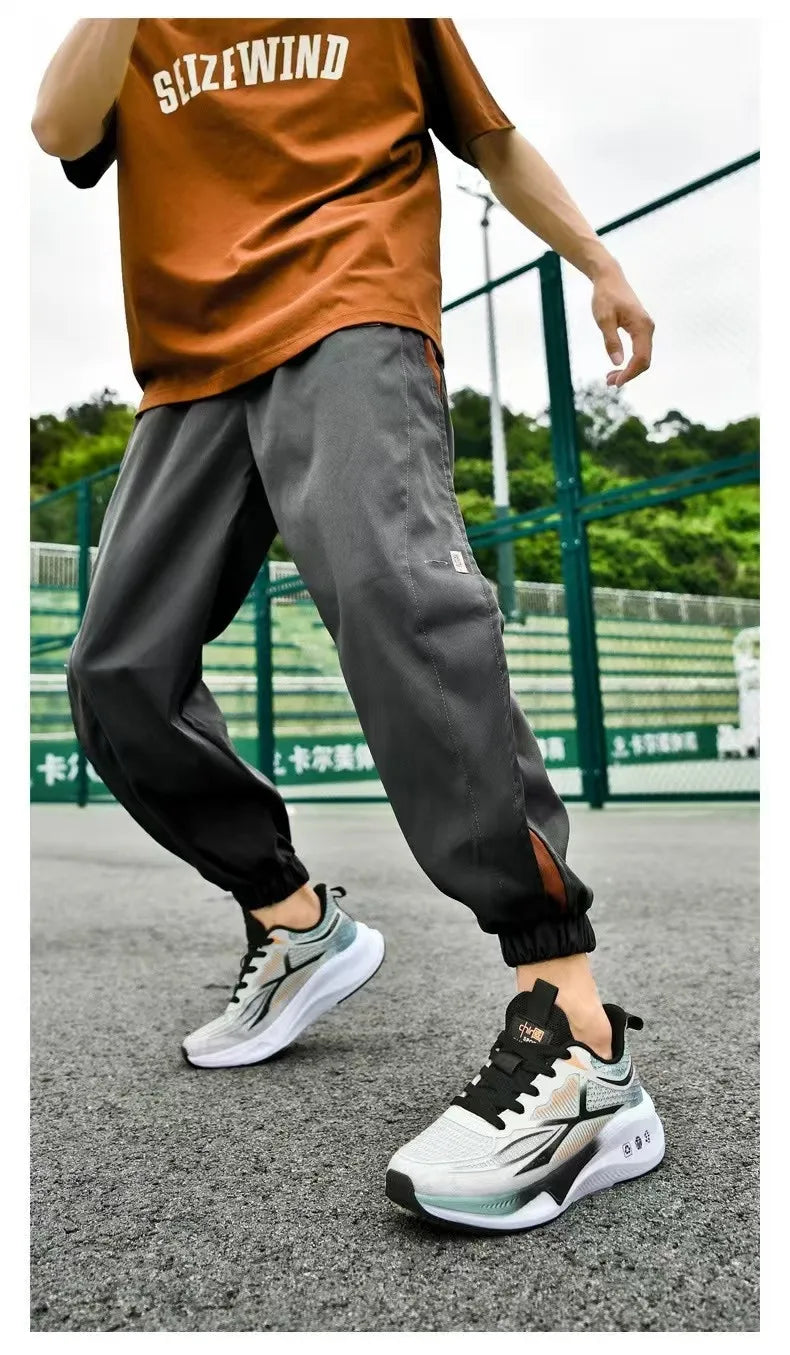 New casual sports shoes for men, trendy breathable mesh shoes, versatile and lightweight running shoes