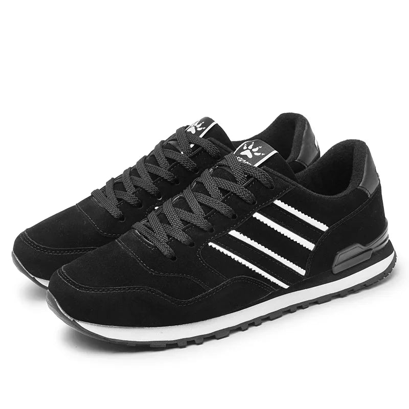 Sapatilhas de Homem 2025 Novas de Alta Qualidade em Pele, Sapatos Casuais Respiráveis de Outono, Sapatos Rasos Casuais Masculinos