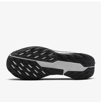 Nike Official Women's Pegasus Trail 5 Off-Road Lace-Up Running Shoes DV3865-001