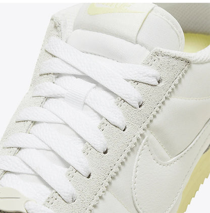 Oryginalne damskie sznurowane, oddychające buty sportowe w stylu retro Nike Cortez HF6410-118
