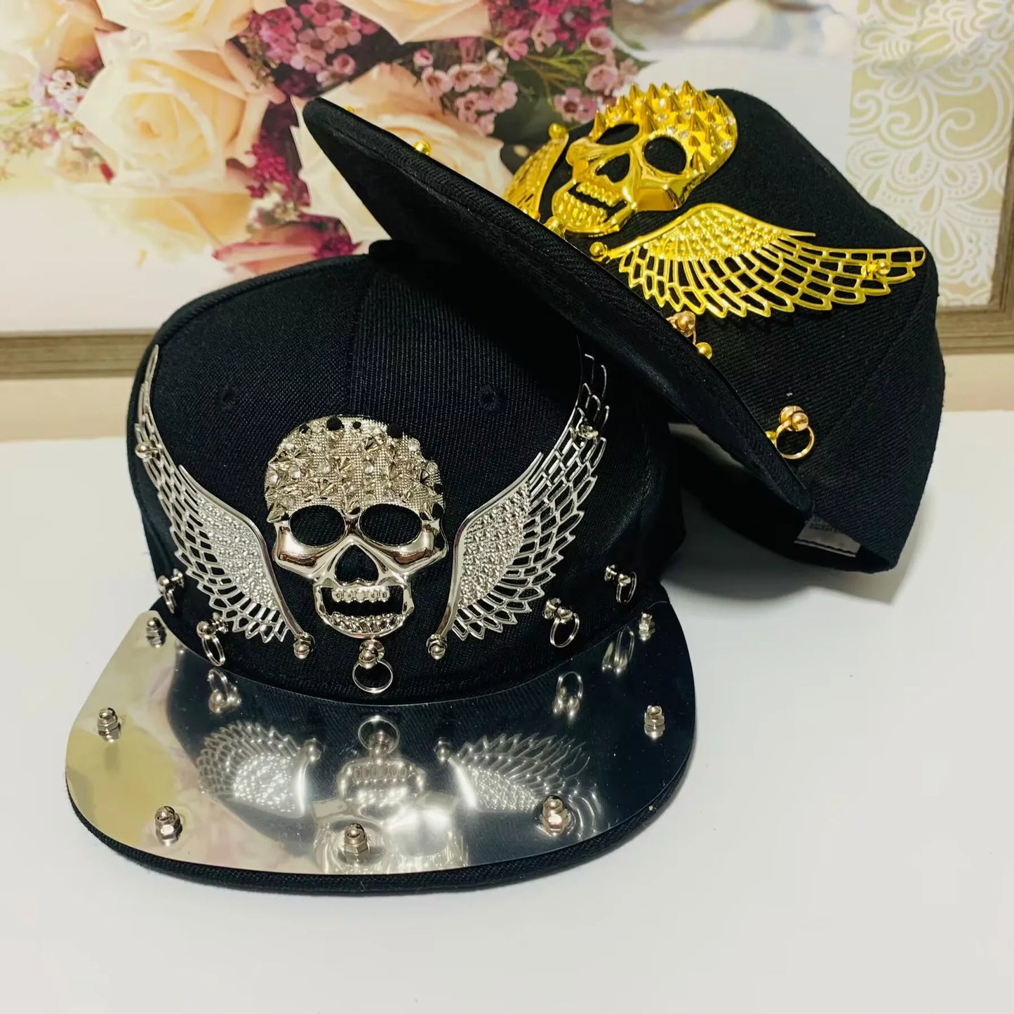 "New Punk Hip-Hop Rivet Cap, Street Style Baseball Cap with Studs for Men & Women, Stage Performance Hat"