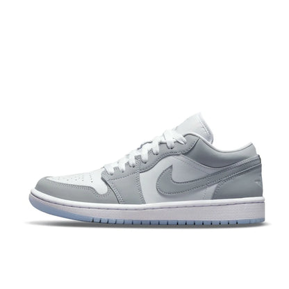 Nike Air Jordan 1 Low Unisex Basketball Shoes, Classic Cushioned Comfort Lightweight Support for Sport Casual Wear DC0774-101