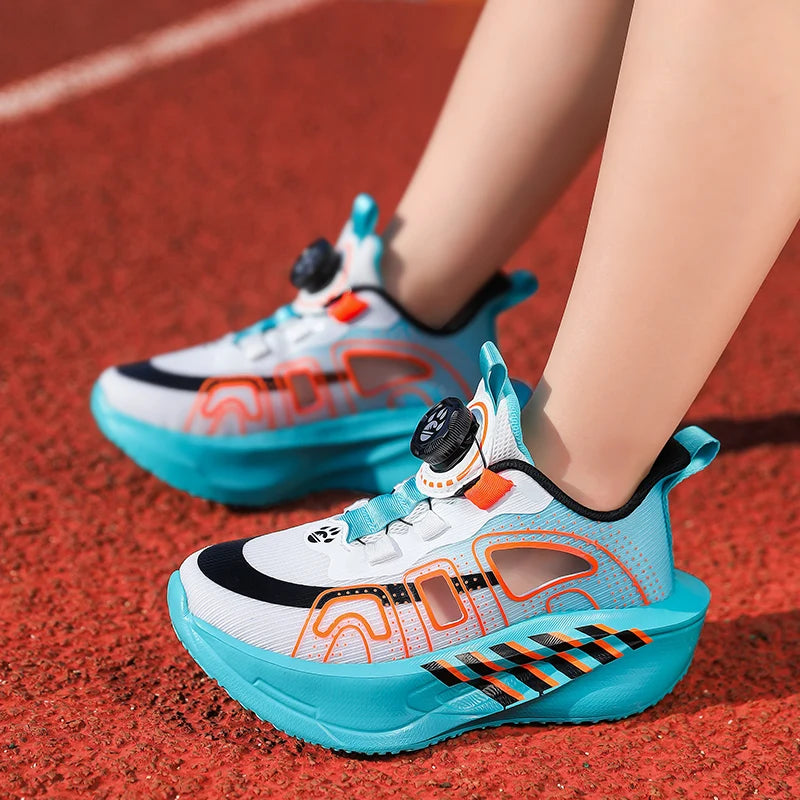 Childrens Running Shoes Comfortable Mesh Boys Outdoor Training Shock-absorbing Tennis Shoes New Hollow Breathable Casual Shoes