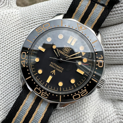 STEELDIVE SD1957 Best Seller 42MM Ceramic Bezel 300M Waterproof Super Luminou Sapphire Glass NH35 Automatic Men Dive Watch