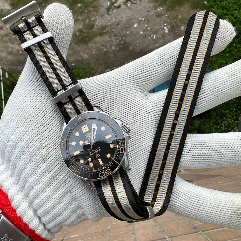 STEELDIVE SD1957 Best Seller 42MM Ceramic Bezel 300M Waterproof Super Luminou Sapphire Glass NH35 Automatic Men Dive Watch