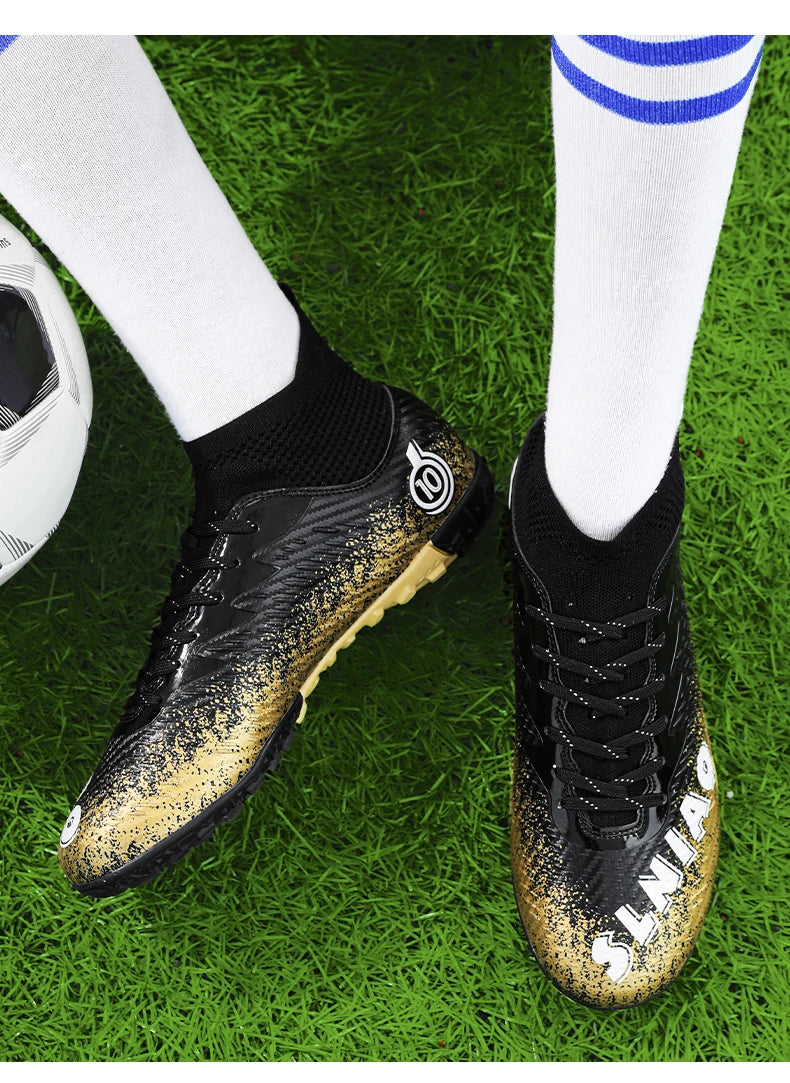 Men Soccer Shoes Kids Football Boots Women Professional Soccer Cleats Antiskid Chaussure Football TF/FG Outdoor Football Shoes