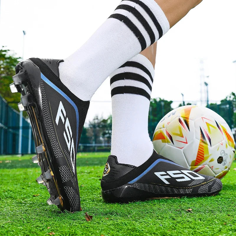 New High Quality Men Football Shoes Anti-Slip Soccer Cleats Breathable Training Sneakers Durable Wear Resistant Outdoor