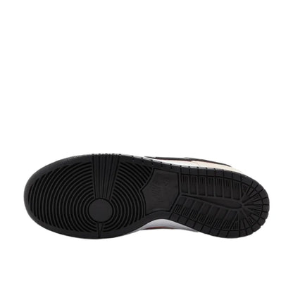 Nike Dunk SB: Stylish, minimalist, trendy, lightweight, versatile sneakers for comfortable daily wear and commuting FD2627-200