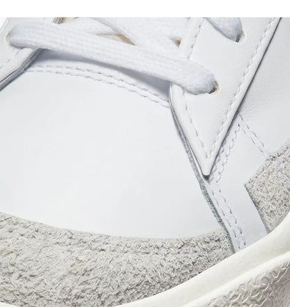 Nike eredeti, aktuális szezonbeli, új, férfi sportos, alkalmi, alacsony szárú, kényelmes cipő DA6364-101