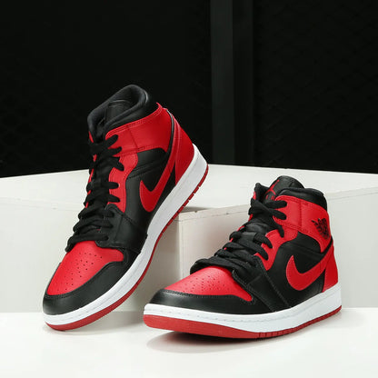 Nike Authentic AIR JORDAN 1 Men's Classic Sports Casual Sneakers 554724-074