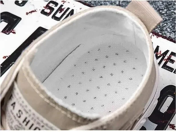 Men's Canvas Shoes Male High Top Casual Breathable Sports Shoes Gray Skateboarding Vulcanized Shoes Comfort Sneakers 2025 New
