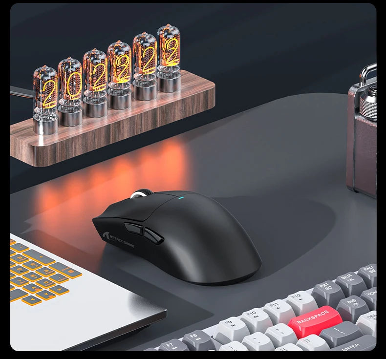 Безжична геймърска мишка ATTACK SHARK X11SE, Tri-Mode, суперлека 63g със сензор PAW3311, 22000 DPI, батерия 300mAh, двоен драйвер
