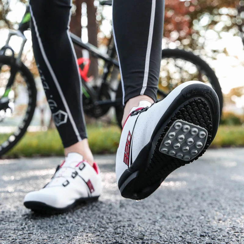 Professional Cycling Shoes Rubber Outsole Knob Buckle Shoes MTB Women Lockless Indoor Cycling Men Cross-Country Cycling Shoes
