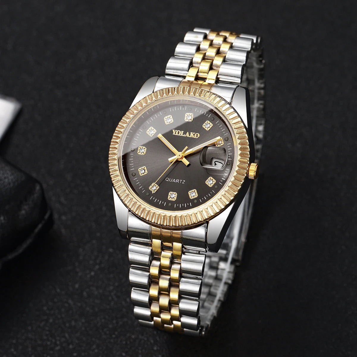 Luxury Men Business Watches Fashion Rhinestone Steel Calendar Quartz Watch Reloj Hombre Clock Gift（Without Box）