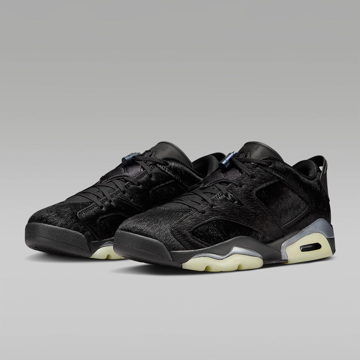 Oryginalne damskie buty do koszykówki Nike JORDAN z niską cholewką, amortyzacją powietrzną i odpornością na zużycie, model IO9786-001