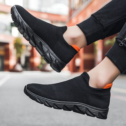 Breathable Men Casual Shoes Lightweight Male Vulcanized Shoes Outdoor Platform Men's Loafers Soft Mesh Flats Non-slip Sneakers