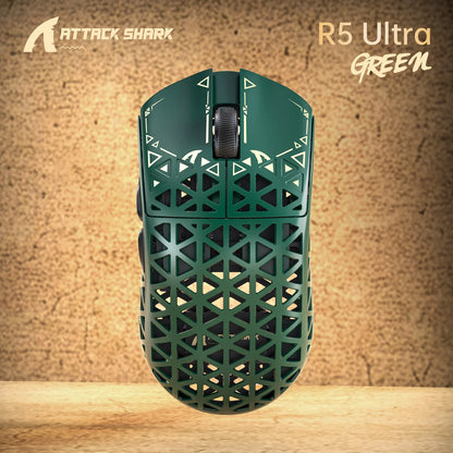 Rato Gaming Sem Fios ATTACK SHARK R5 ULTRA - Polling 8K, Sensor PAW3950MAX, 42,000 DPI, Fibra de Carbono Ultraligeira para Esports Profissionais