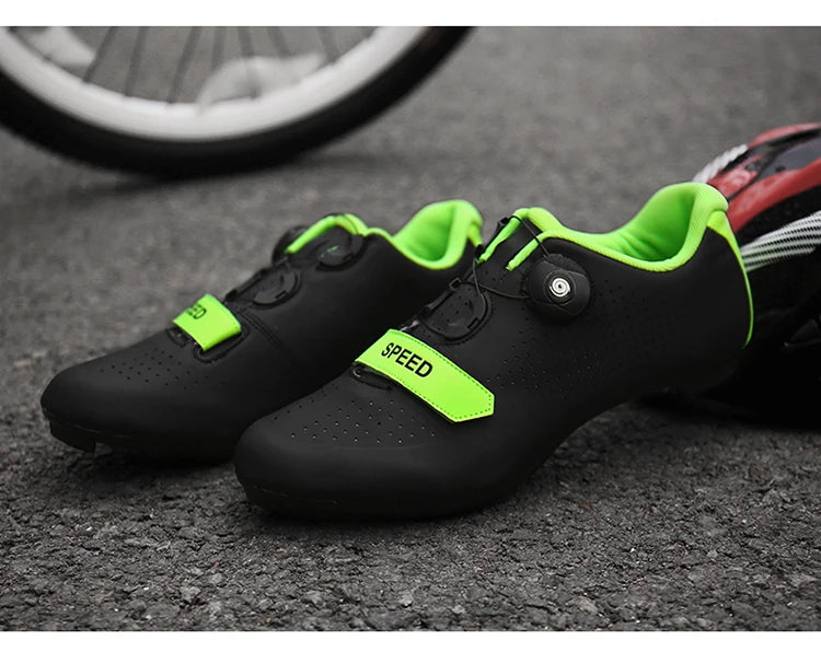 New Unisex pedal Cycling Shoes Flat shoes Suitable For Mountain Sports Pedal Self-Locking Cycling Shoes Breathable Cycling Shoes