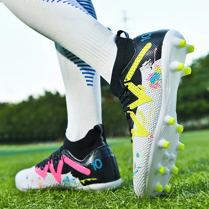 AG/FG Long Studs Soccer Shoes，PU Fabric Mixed Upper，TPU Sole Wear Resistant Anti Slip，Men Women Kids Youth Outdoor Sports