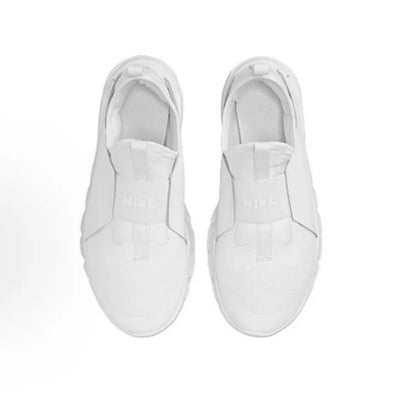 Nike's New Comfortable, Lightweight, Easy-To-Wear Outdoor Women's Slip-On Running Shoes Flex Runner2 Mesh Stitching Soft Travel Running Shoes Silver-White Versatile Lightweight Commuting Casual Sports Shoes Essential for Spor