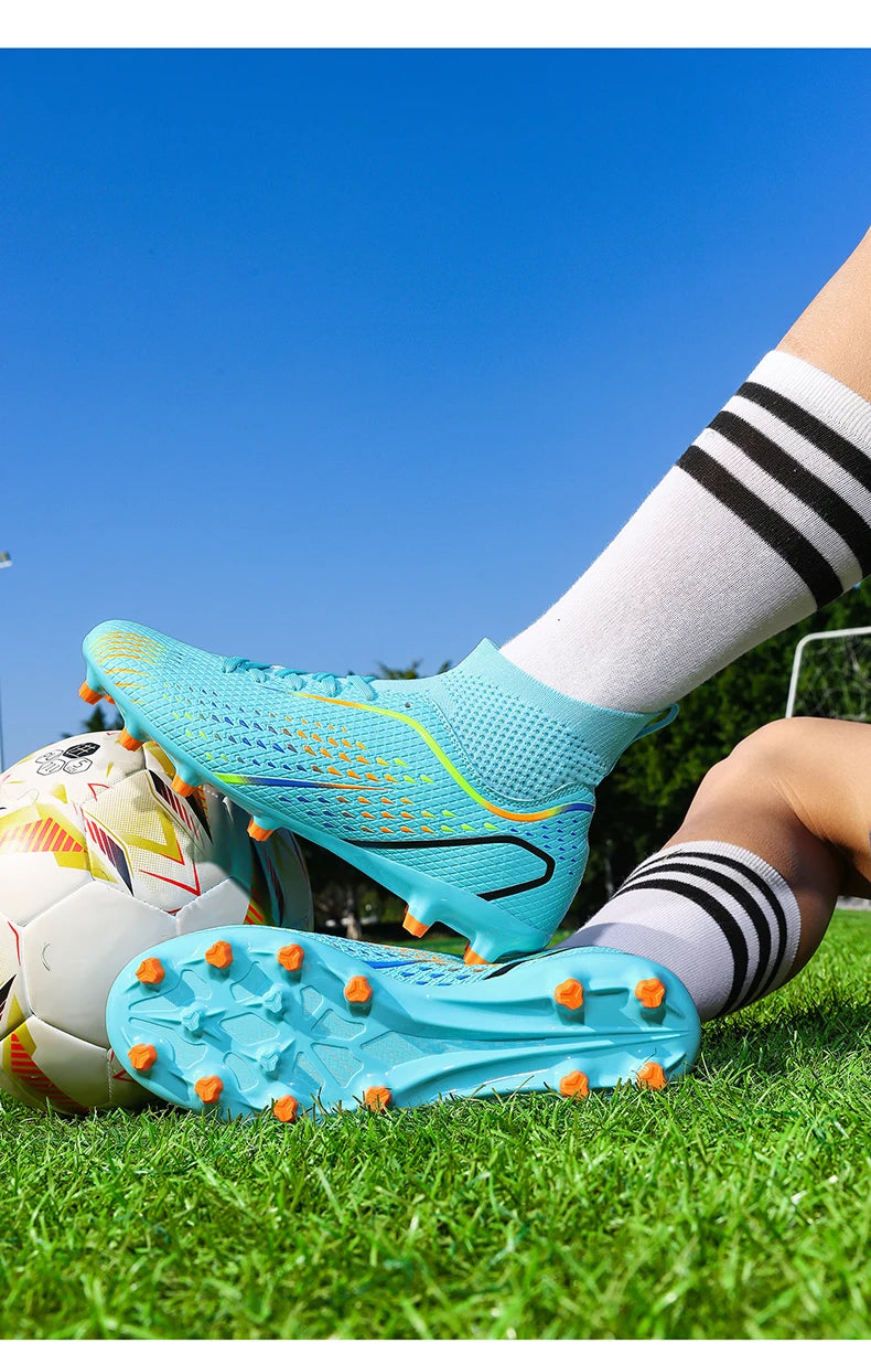 New Men Soccer Shoes Hot Sale High-quality Football Boots Women Unisex Futsal Cleats Ultralight Professional TF/FG Sneakers