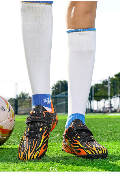 Children's Soccer Shoes Lightweight Football Sneakers Kids Sports Shoes Outdoor Non-Slip Futsal Shoes Boys Girls Training Shoes