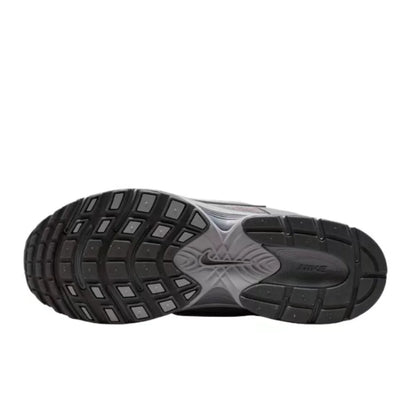 Nike V5 RNR Men's Classic Slip-Resistant, Durable, Cushioned, Breathable Athletic Casual Shoes II6292-006