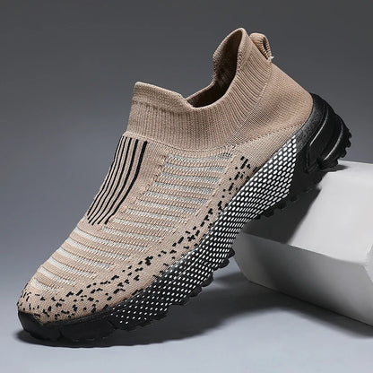 Men Casual Sport Shoes Breathable Lightweight Sneakers Outdoor Mesh Black Running Shoes Athletic Jogging Tenis Walking Shoes