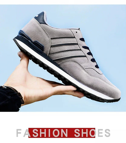 Sapatilhas de Homem 2025 Novas de Alta Qualidade em Pele, Sapatos Casuais Respiráveis de Outono, Sapatos Rasos Casuais Masculinos