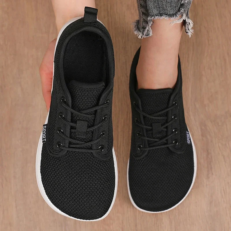 Summer Breathable Women's Flat Shoes Lightweight Mesh Comfortable Walking Shoes Men's Wide Foot Soft Sole Casual Wear Bare Foot