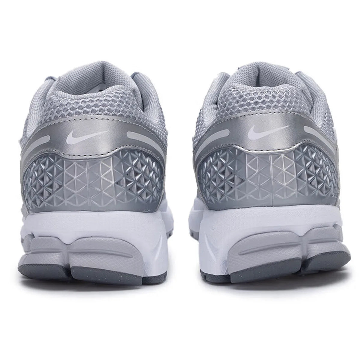 Buty do biegania Nike Zoom Vomero 5 Yankees, unisex – lekka, responsywna amortyzacja do treningu dla mężczyzn i kobiet FJ4151-003