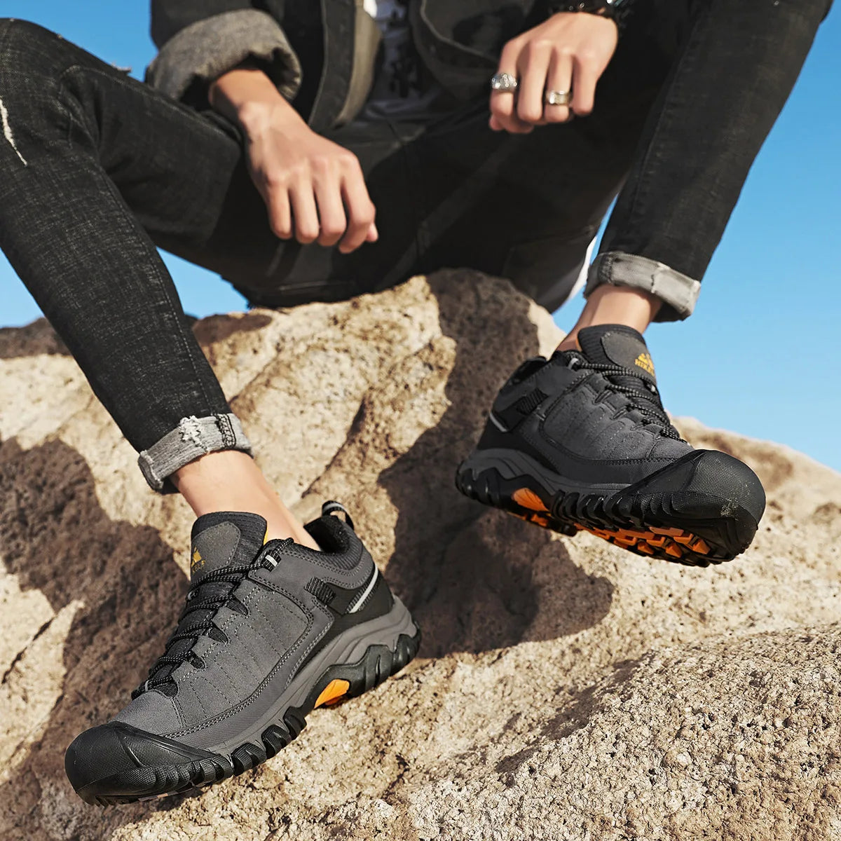 HIKEUP New High Quality Men Hiking Shoes Durable Leather Climbing Shoes Outdoor Walking Sneakers Rubber Sole Factory Outlet