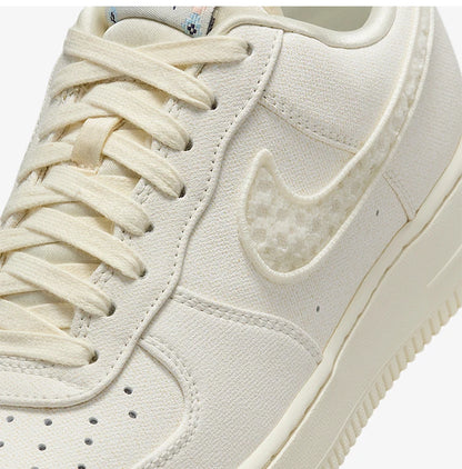 Nike genuine Air Force 1 Women's Classic Lightweight Casual Sneakers IH7351-010