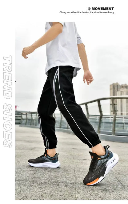 New casual sports shoes for men, trendy breathable mesh shoes, versatile and lightweight running shoes