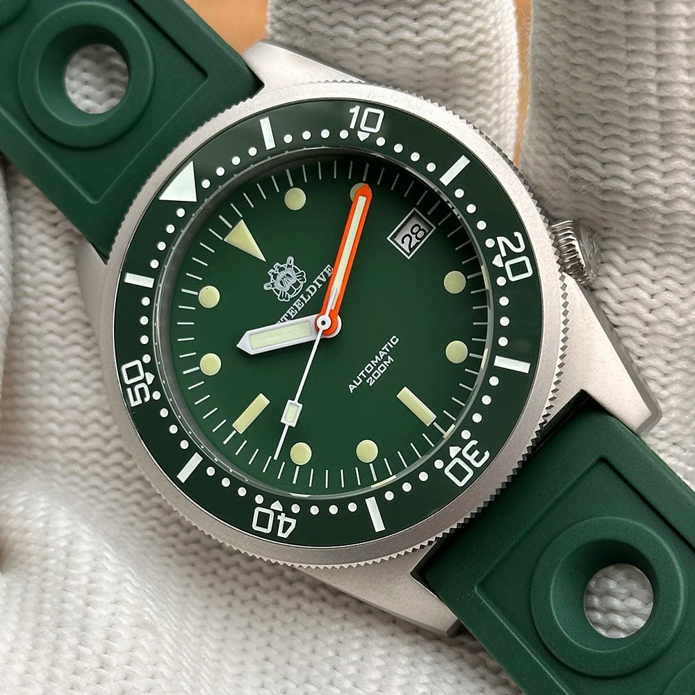 STEELDIVE Official SD1979 High Quality 200M Waterproof 42.5MM NH35 Automatic Ceramic Bezel Sapphire Glass Men Dive Watch Reloj