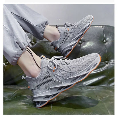 Men's Comfortable Running Shoes Breathable Sporty Casual Versatile Heightening Dad Shoes Autumn New Arrival Low Cut Sneakers
